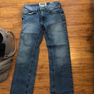 Size 33/32 Slim Straight Ariat M5 Jeans